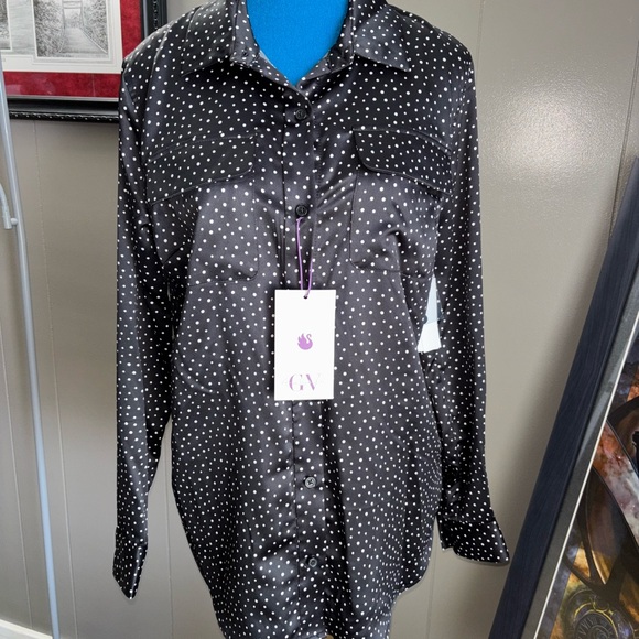 Gloria Vanderbilt Black and White Polka Dot women’s Shirt. - Picture 10 of 16